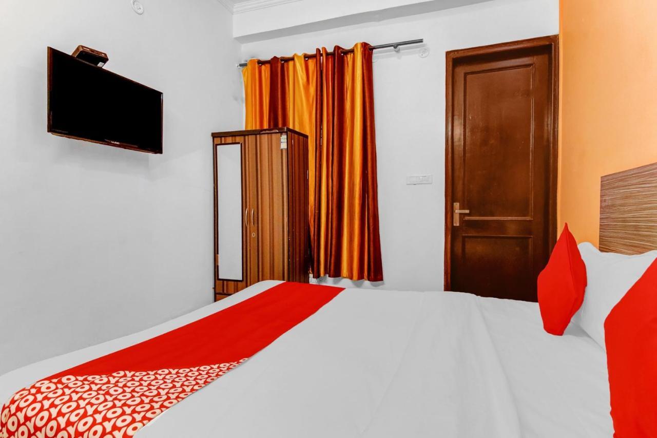 Hotel O Orlov ノイダ エクステリア 写真