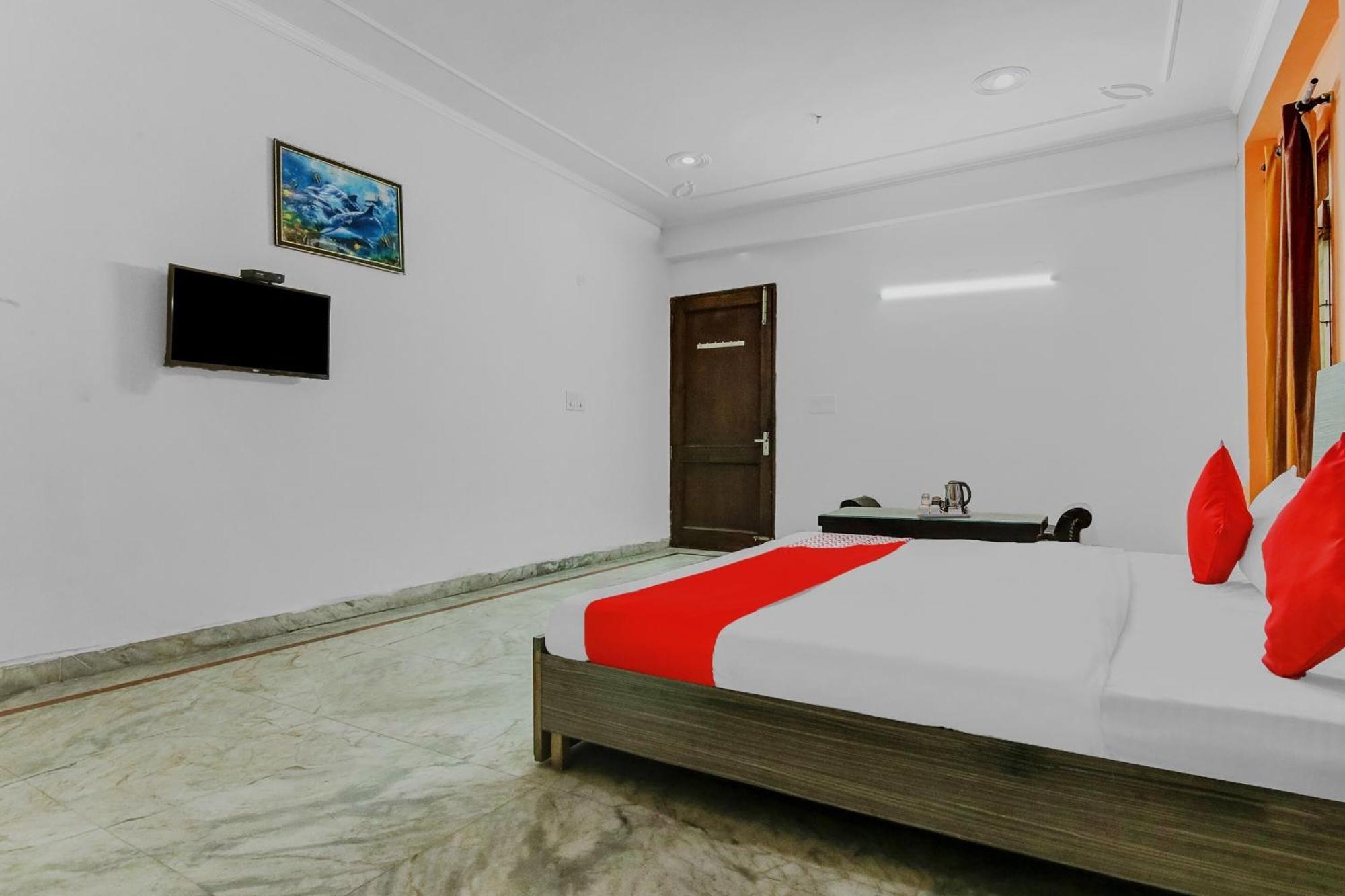 Hotel O Orlov ノイダ エクステリア 写真